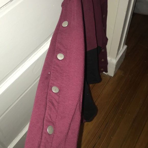 Pink sweatshirt - Picture 3 of 4